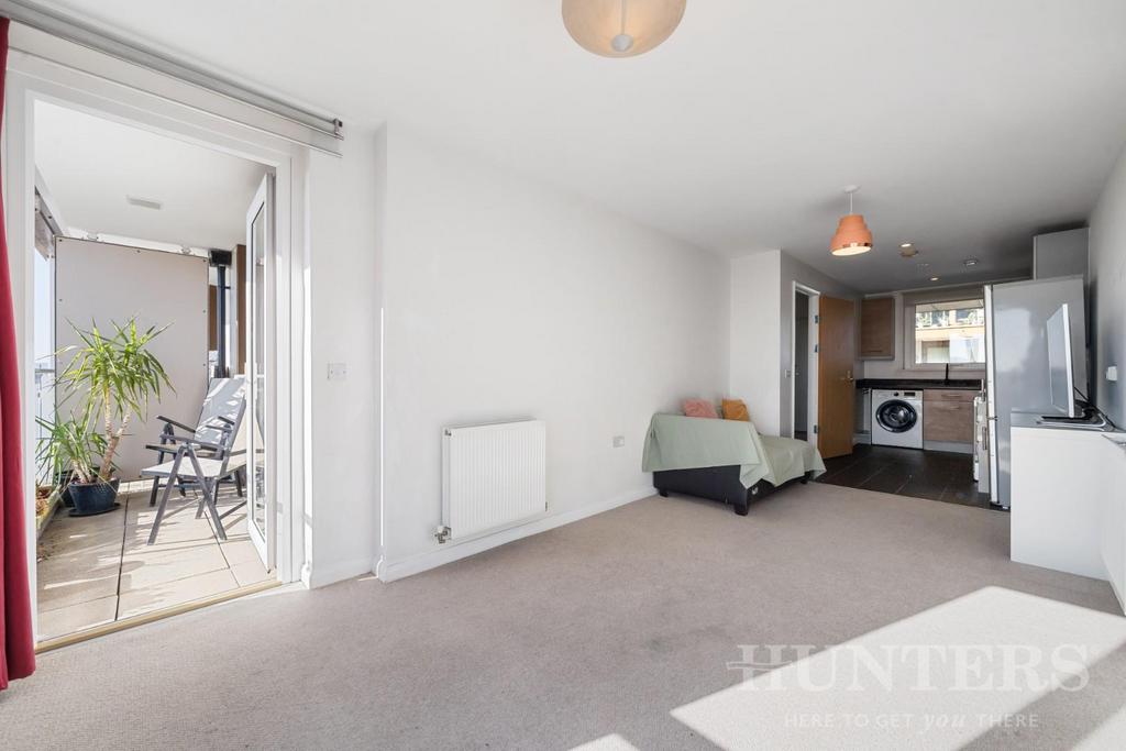 Flat 33, Coppermill Heights N17 9 FG-7.jpg