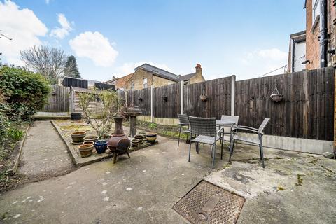 28 Abbey Wood Road, London, SE2 9NP