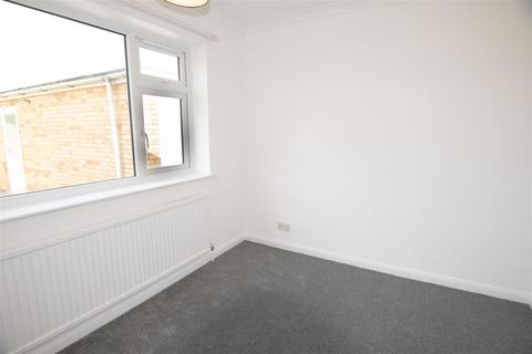 2 bedroom detached bungalow to rent, Avon Drive, Huntington