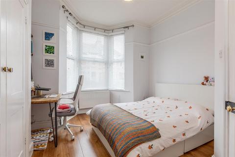 1 bedroom flat for sale, Ashgrove Road, Bristol BS7