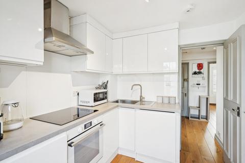 1 bedroom flat for sale, Gunter Grove, Chelsea, London