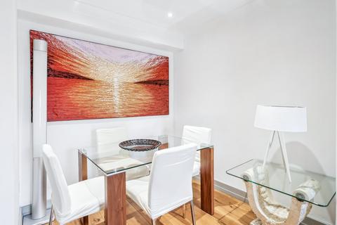 1 bedroom flat for sale, Gunter Grove, Chelsea, London