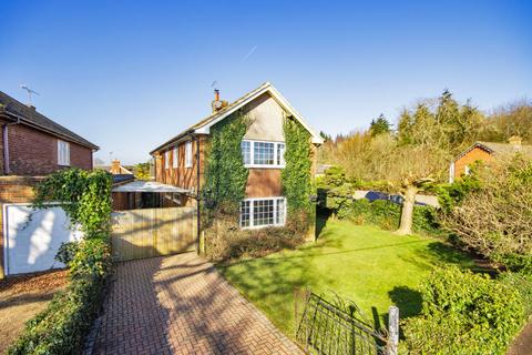 4 bedroom detached house for sale, Warland Road, West Kingsdown, Sevenoaks, Kent, TN15