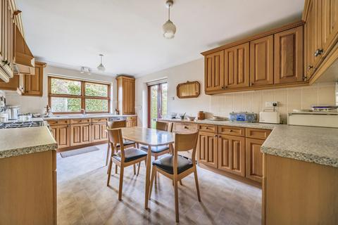 4 bedroom detached house for sale, Windfield Drive, Romsey, Hampshire, SO51