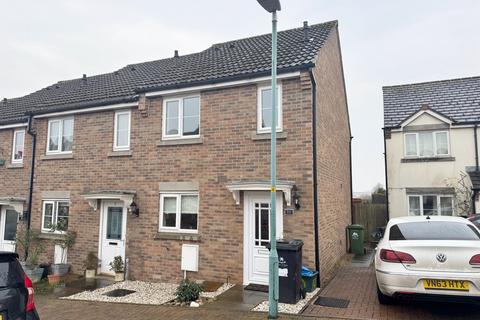 2 bedroom semi-detached house to rent, Faller Fields, Lydney