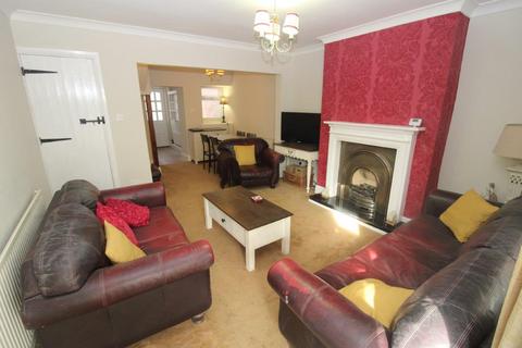 2 bedroom terraced house for sale, Pontefract Road, Broomhill, Barnsley