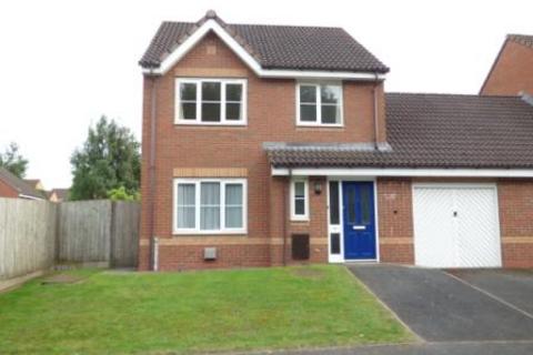 3 bedroom semi-detached house to rent, Blythe Gardens, Telford TF2