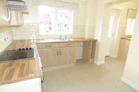 3 bedroom semi-detached house to rent, Blythe Gardens, Telford TF2