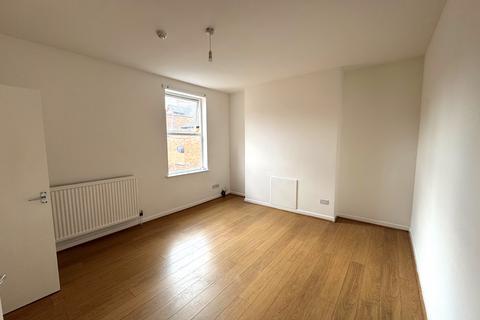 Studio to rent, Fosse Road North, Flat B, Leicester LE3