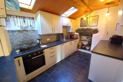 3 bedroom semi-detached house for sale, Pantglas Road, Bethesda LL57