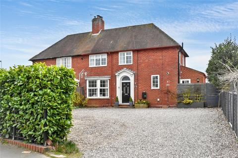 3 bedroom semi-detached house for sale, Bromyard Road, Worcestershire WR2