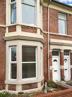 2 bedroom flat to rent, Trevor Terrace, North Shields