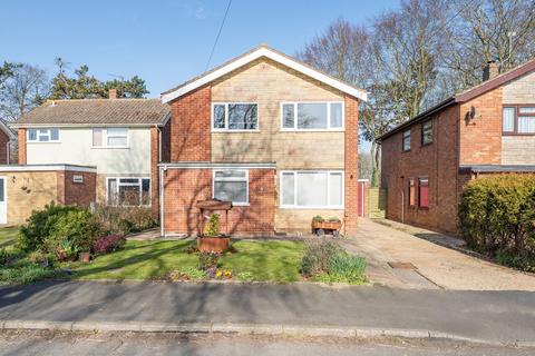 4 bedroom detached house for sale, Byron Way, Caister-On-Sea