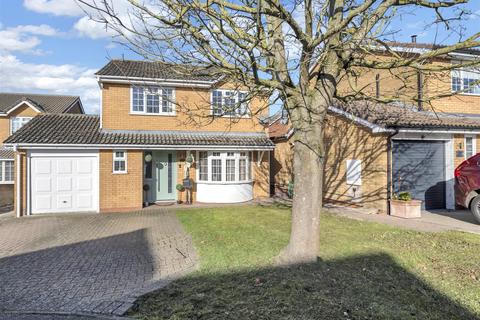 4 bedroom detached house for sale, Micklesmere Drive, Ixworth, Bury St. Edmunds