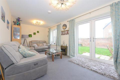 3 bedroom detached house for sale, St. Annes Way, Hanwood, Shrewsbury