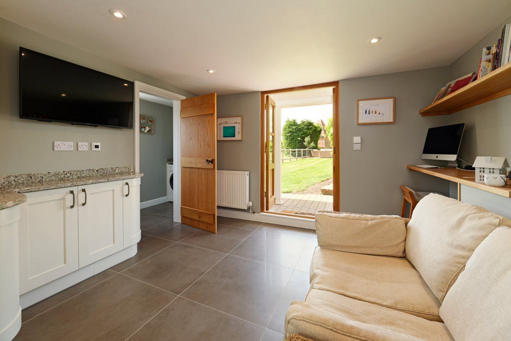 Kitchen Seating