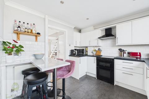 65 Chapel Road, Isle Of Grain, Rochester, ME3 0DP