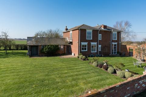 5 bedroom detached house for sale, Dawes Lane, Colchester CO5