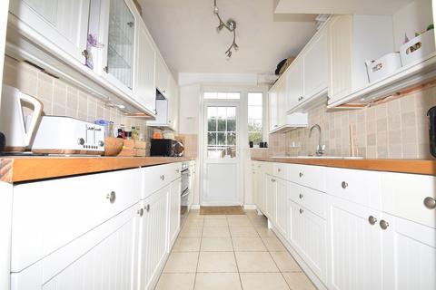 3 bedroom terraced house for sale, The Greenway, High Wycombe HP10