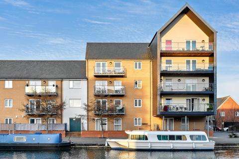 2 bedroom apartment for sale, Cressy Quay, Chelmsford CM2