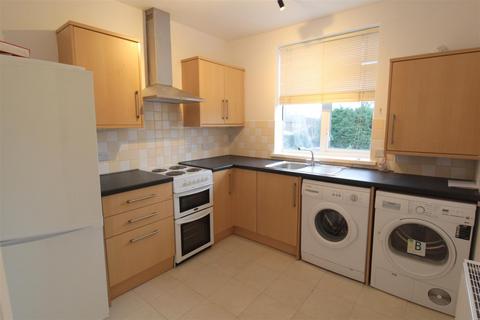 84a High Road, Byfleet, West Byfleet, KT14 7QW