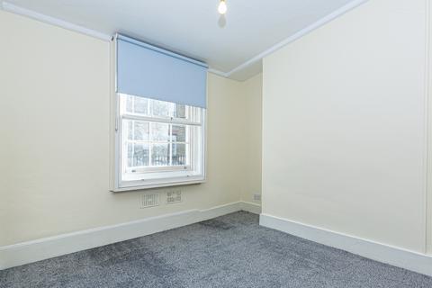 4 bedroom terraced house to rent, Mount Terrace, London E1