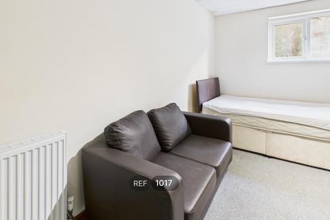Studio to rent, Anchor House, Anlaby Road, HU3 2PB