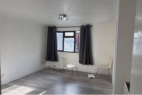 2 bedroom apartment to rent, Bertrand Way, SE28