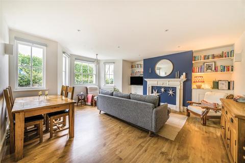 2 bedroom apartment for sale, St. Philips Road, Surbiton