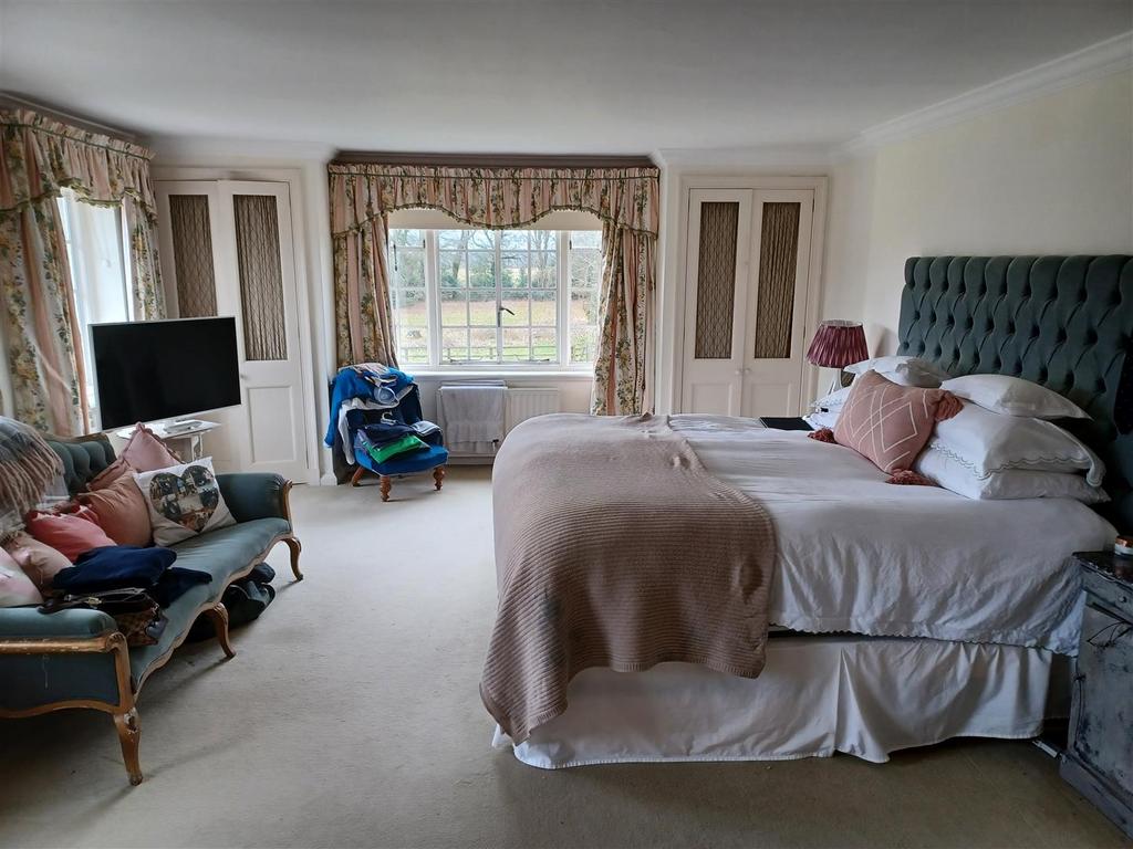 Main bedroom