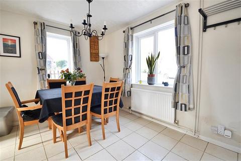 24 Battery Hill, Winchester, SO22 4BY