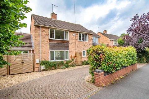 4 bedroom detached house for sale, Church Road, Bromsgrove, Worcestershire, B61