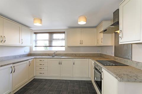 3 bedroom terraced house for sale, Flanshaw Lane, Wakefield, West Yorkshire, WF2