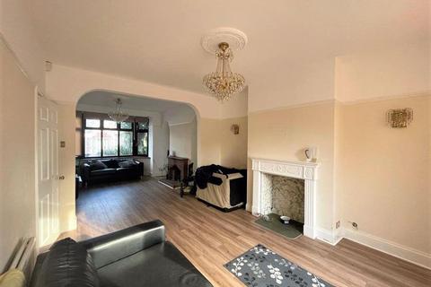 6 bedroom house to rent, Monmouth Avenue, South Woodford E18