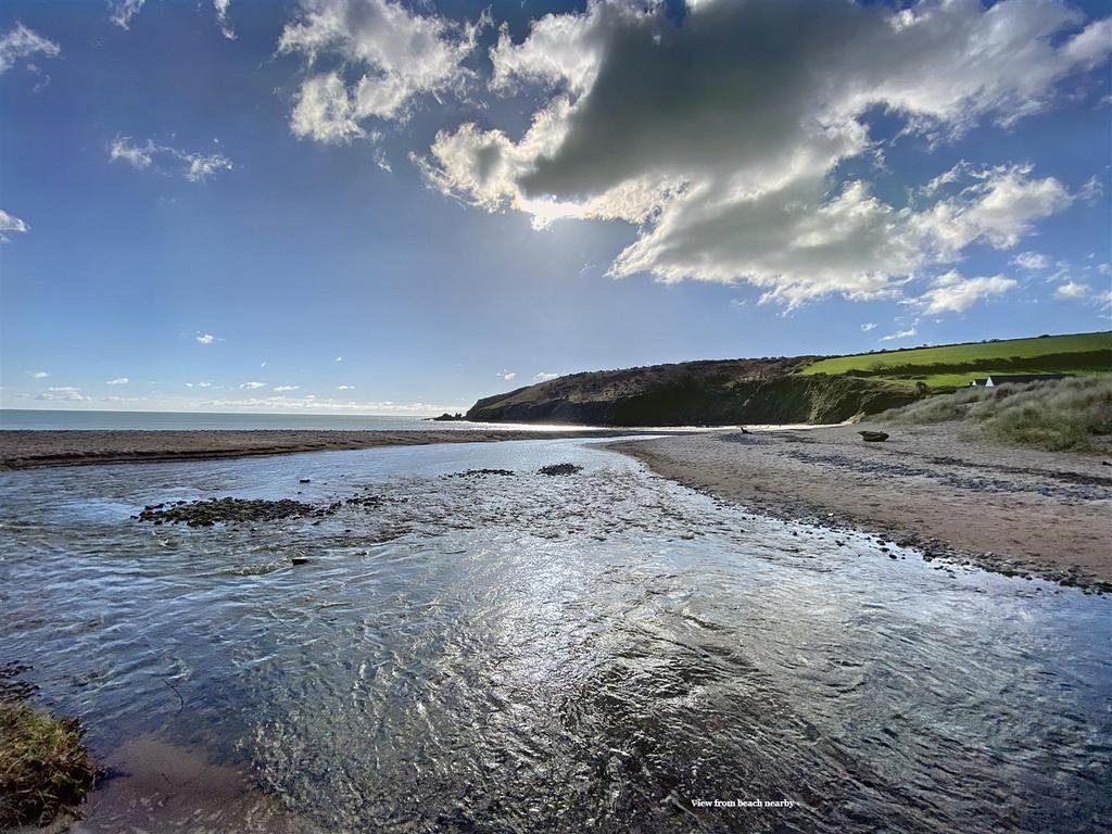 Devon 1.png