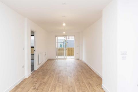 2 bedroom flat to rent, Dalby Avenue, Bristol BS3