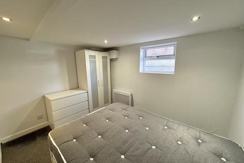 1 bedroom flat to rent, Clarendon Road, Manchester, M16 8LD