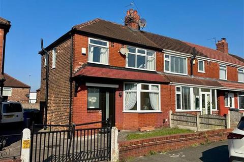 2 bedroom cluster house to rent, Argyll Road, Oldham