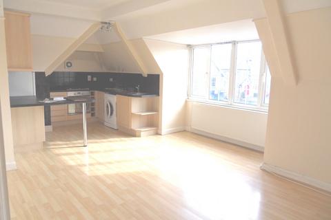 2 bedroom flat to rent, Wells Road, Bristol BS4