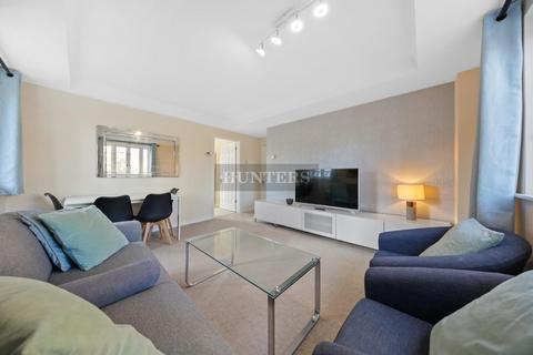 3 bedroom flat to rent, Rotherhithe Street, London, SE16