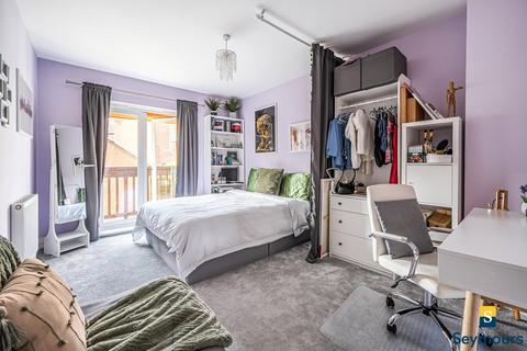 9 Macdowall Road, Guildford, GU2 9LD