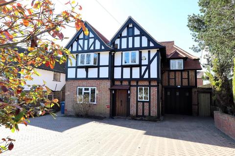 5 bedroom detached house to rent, Stanmore Hill, Stanmore HA7