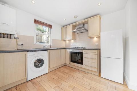 2 bedroom flat for sale, Branksome Road, SW2