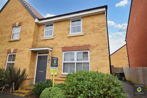 3 bedroom semi-detached house for sale, Brambling Way, Hardwicke