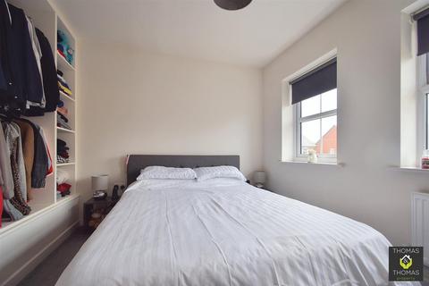 50 Brambling Way, Hardwicke, Gloucester, GL2 4DS