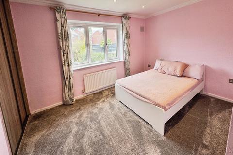 65 Gibbons Road, Trench, Telford, TF2 7JS