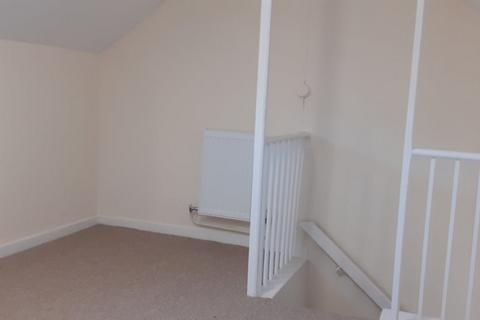 2 bedroom flat to rent, Cornfield Terrace, St Leonards-on-Sea, TN37