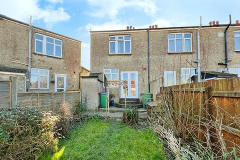 2 bedroom end of terrace house for sale, Dymchurch Road, Hythe