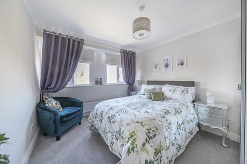 43 Azalea Walk, Pinner, HA5 2EJ