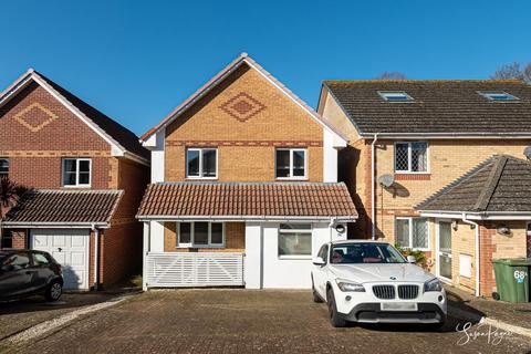 Fairfield Gardens, Sandown